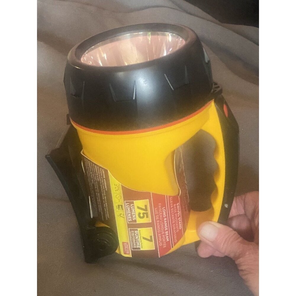 Rayovac Industrial 6volt krypton lantern Adjust Base Standing Camp Flash…